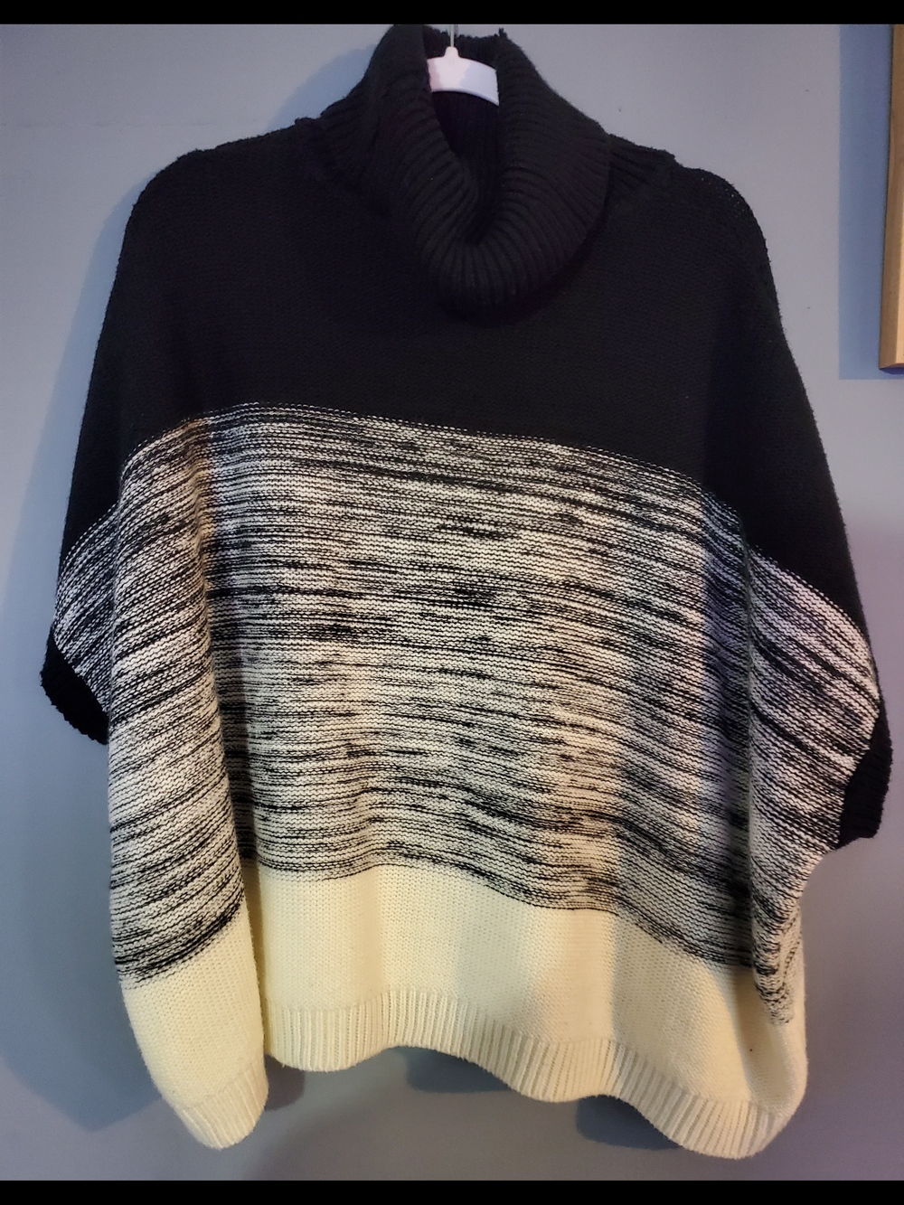 Liz Claiborne Black, Gray & Cream Turtleneck Colorblock Poncho Sweater